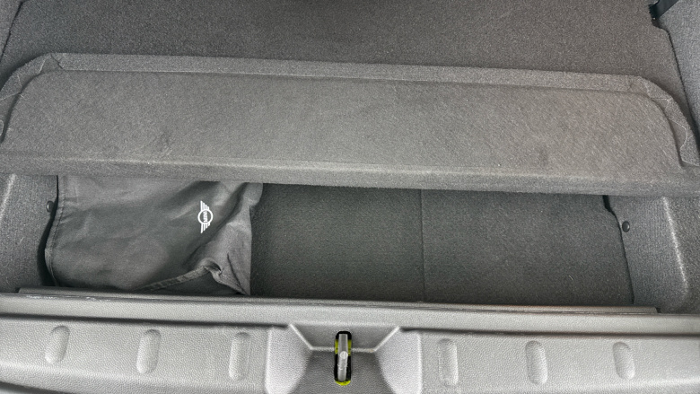 MINI Hatchback 1.5 Cooper Exclusive 5dr Auto Petrol Hatchback